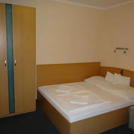 Alfred Panzio 3* Boedapest