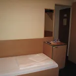 Bed & Breakfast Alfred Panzio 3*