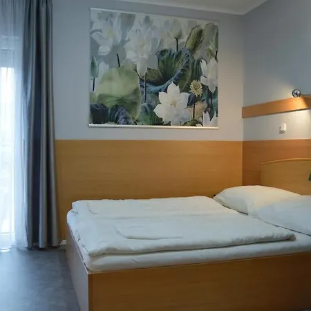 Bed & Breakfast Alfred Panzio 4*