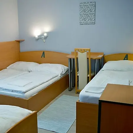 Alfréd Panzió 4* Budapest