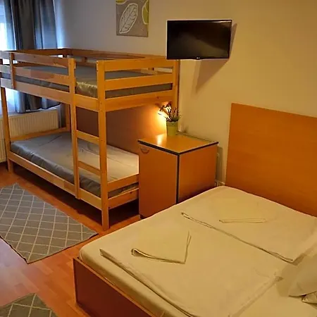 Bed and breakfast Alfréd Panzió Budapest