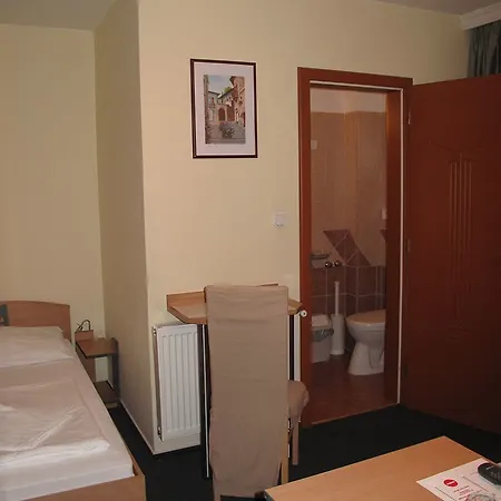 Alfred Panzio 3* Будапешт