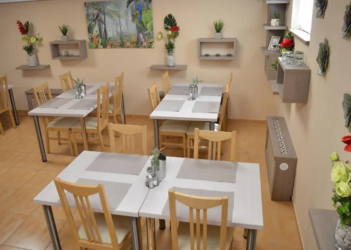 Alfréd Panzió Bed and breakfast 3*