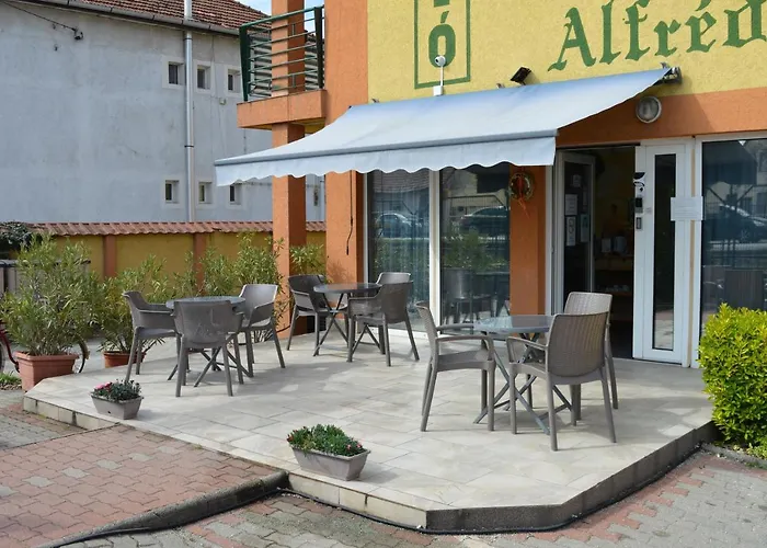 Alfred Panzio Budapest