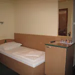 Couette-café Alfréd Panzió 3*