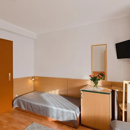 Alfred Panzio 3* Budapesta