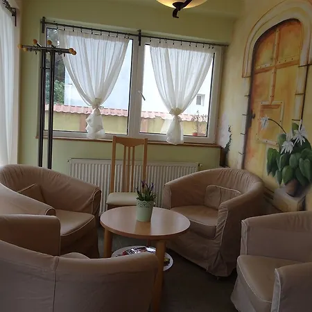 Alfred Panzio 3* Budapešť