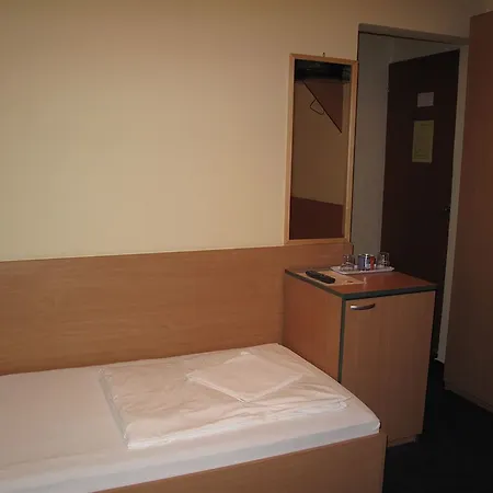 B&B Alfred Panzio 4*